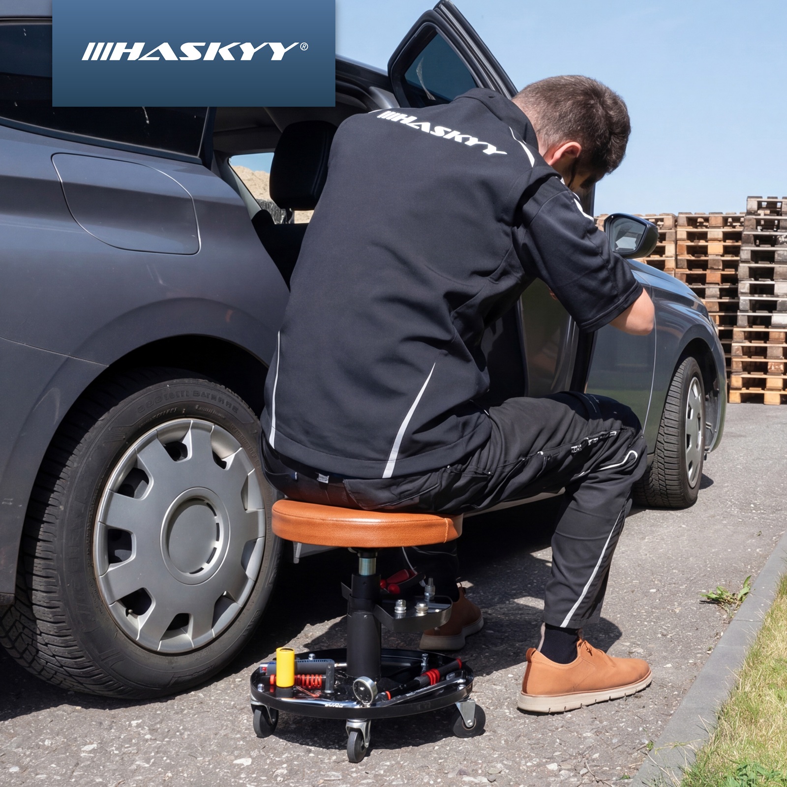 HASKYY Werkstatthocker Rollhocker | Höhe 430-580mm | 135kg | ø40 cm |  Kunstleder Braun